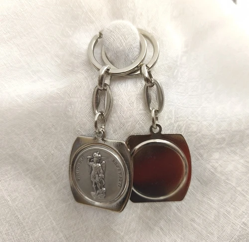 Porte-clés religieux